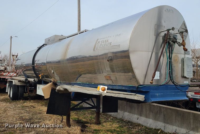 image for item JW9740 1970 Kari Kool CTK  tank trailer