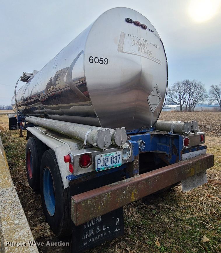 image for item JW9740 1970 Kari Kool CTK  tank trailer