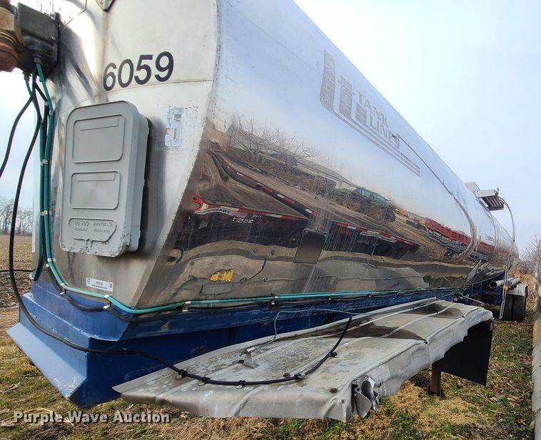 image for item JW9740 1970 Kari Kool CTK  tank trailer