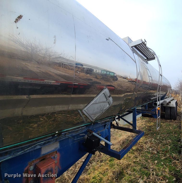 image for item JW9740 1970 Kari Kool CTK  tank trailer