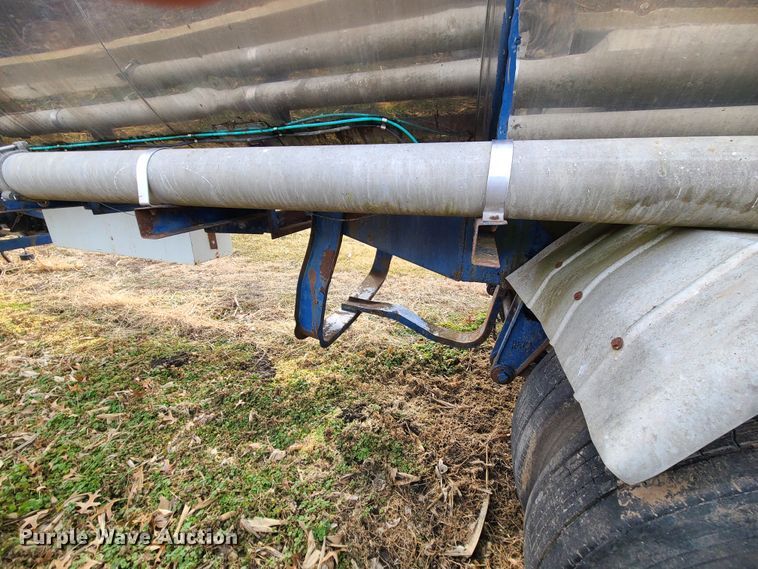 image for item JW9740 1970 Kari Kool CTK  tank trailer