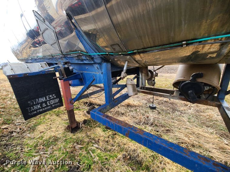 image for item JW9740 1970 Kari Kool CTK  tank trailer