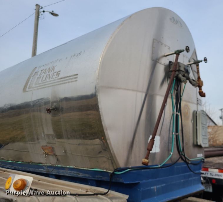 image for item JW9740 1970 Kari Kool CTK  tank trailer