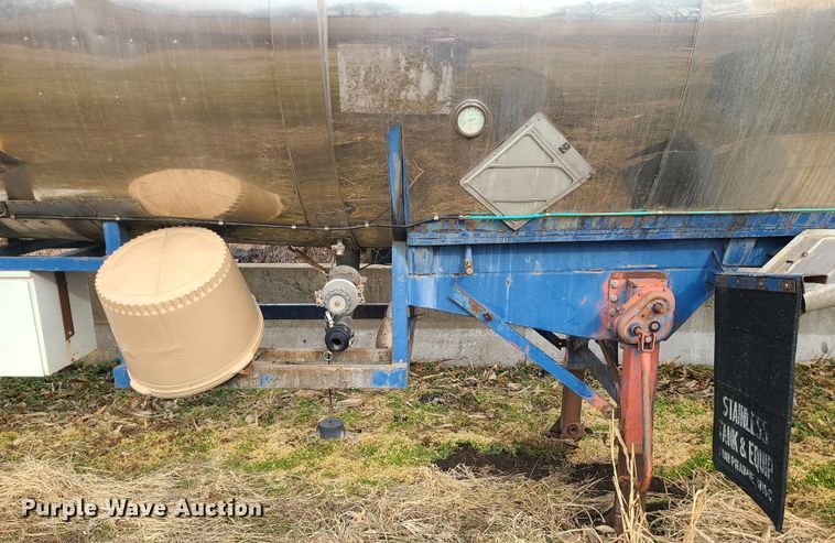 image for item JW9740 1970 Kari Kool CTK  tank trailer