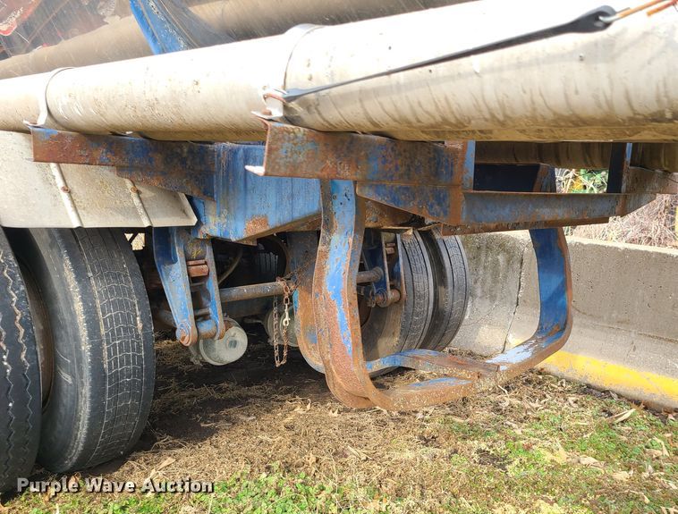 image for item JW9740 1970 Kari Kool CTK  tank trailer