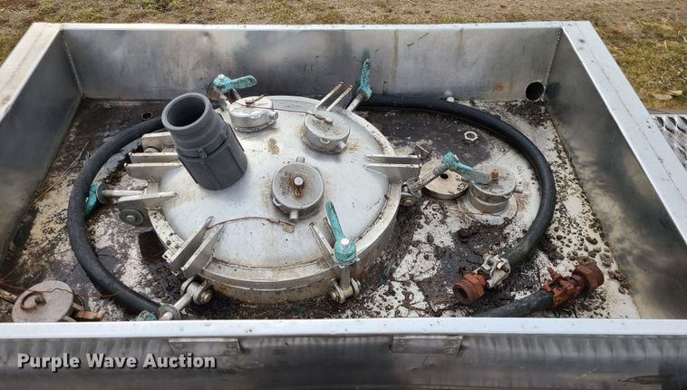 image for item JW9740 1970 Kari Kool CTK  tank trailer