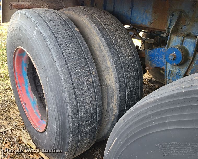 image for item JW9740 1970 Kari Kool CTK  tank trailer