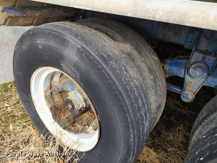 image for item JW9740 1970 Kari Kool CTK  tank trailer