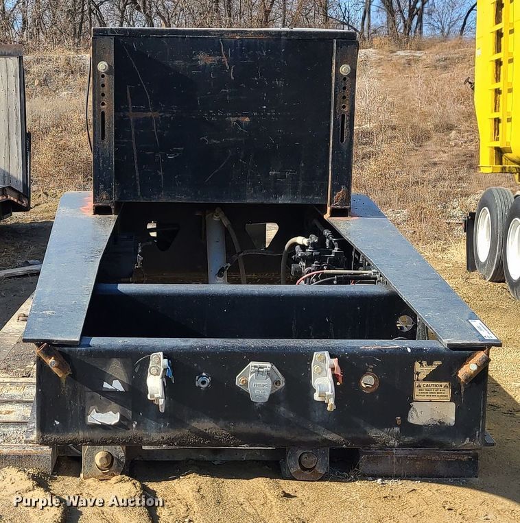 image for item JW9763 2010 Trail King TK70HDG-502  lowboy equipment trailer