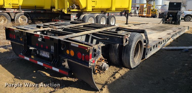 image for item JW9763 2010 Trail King TK70HDG-502  lowboy equipment trailer