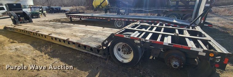 image for item JW9763 2010 Trail King TK70HDG-502  lowboy equipment trailer