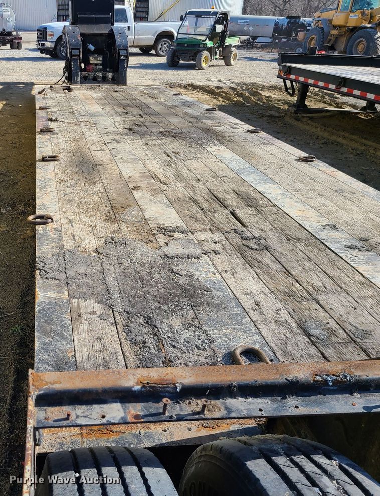 image for item JW9763 2010 Trail King TK70HDG-502  lowboy equipment trailer