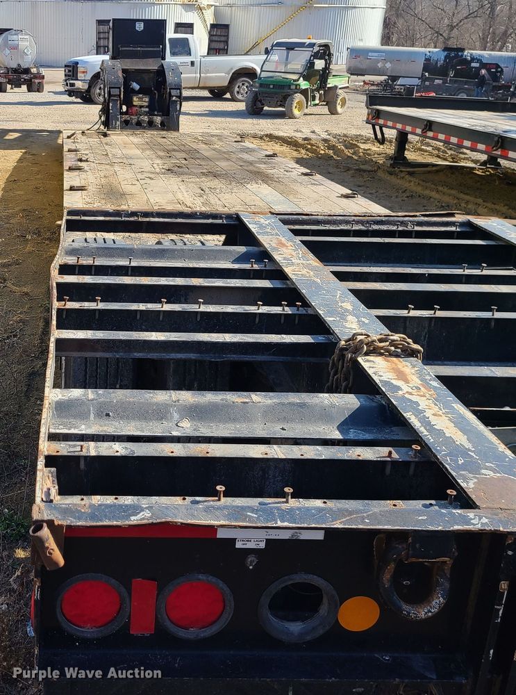 image for item JW9763 2010 Trail King TK70HDG-502  lowboy equipment trailer