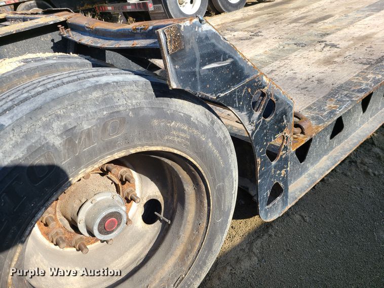 image for item JW9763 2010 Trail King TK70HDG-502  lowboy equipment trailer