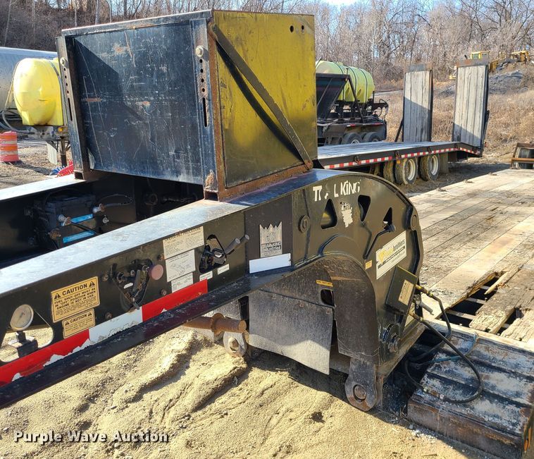 image for item JW9763 2010 Trail King TK70HDG-502  lowboy equipment trailer