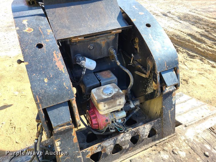 image for item JW9763 2010 Trail King TK70HDG-502  lowboy equipment trailer