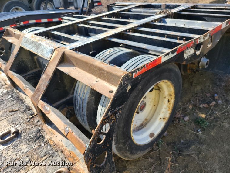 image for item JW9763 2010 Trail King TK70HDG-502  lowboy equipment trailer