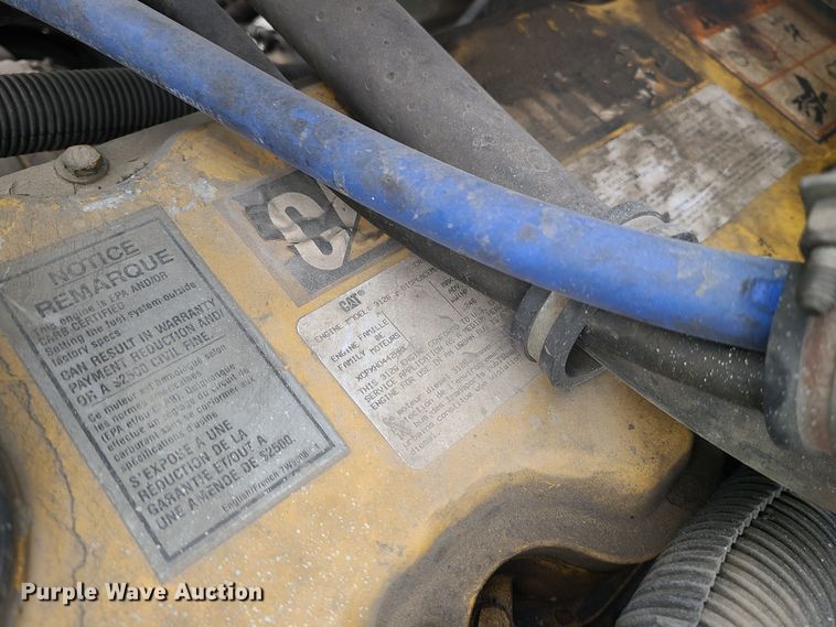 image for item JW9778 1999 Kenworth T300  tank truck