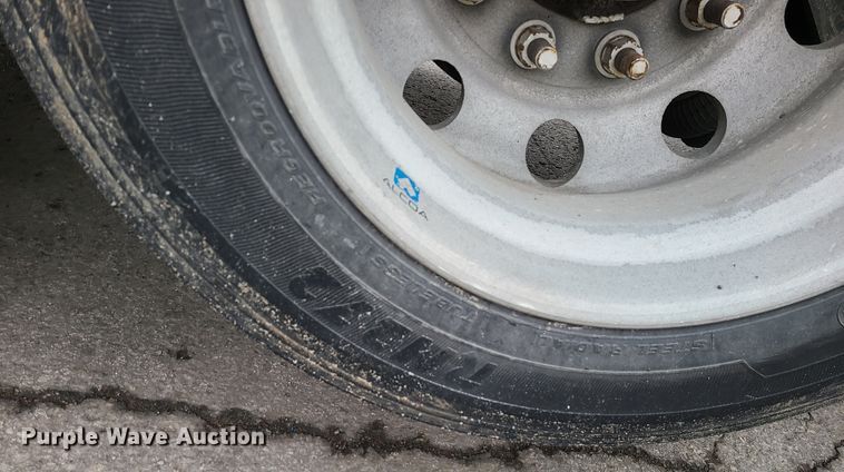 image for item JW9778 1999 Kenworth T300  tank truck