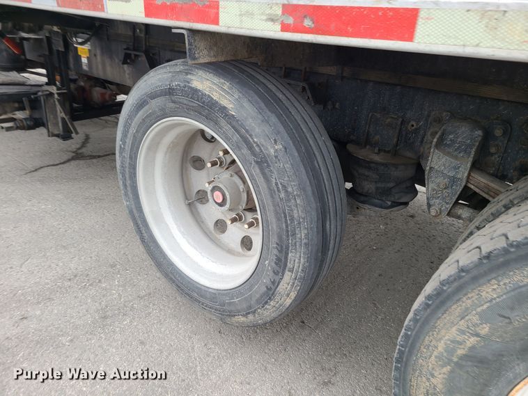 image for item JW9778 1999 Kenworth T300  tank truck