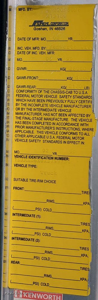 image for item JW9778 1999 Kenworth T300  tank truck