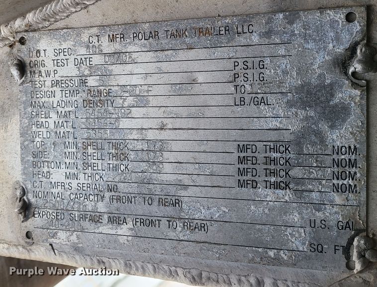 image for item JW9779 2009 Peterbilt 388  water truck