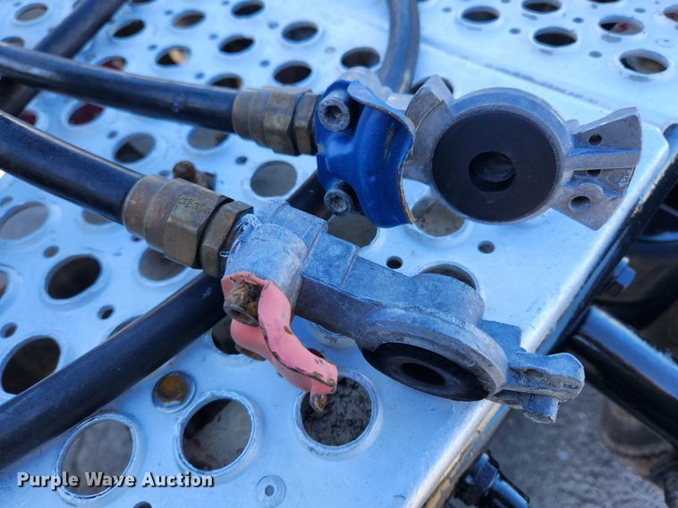 image for item KT9442 1994 Kenworth T800  semi truck