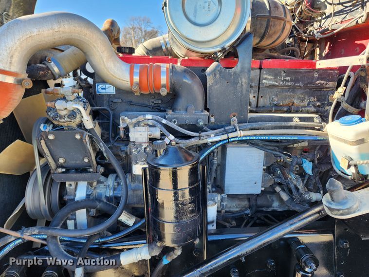 image for item KT9442 1994 Kenworth T800  semi truck