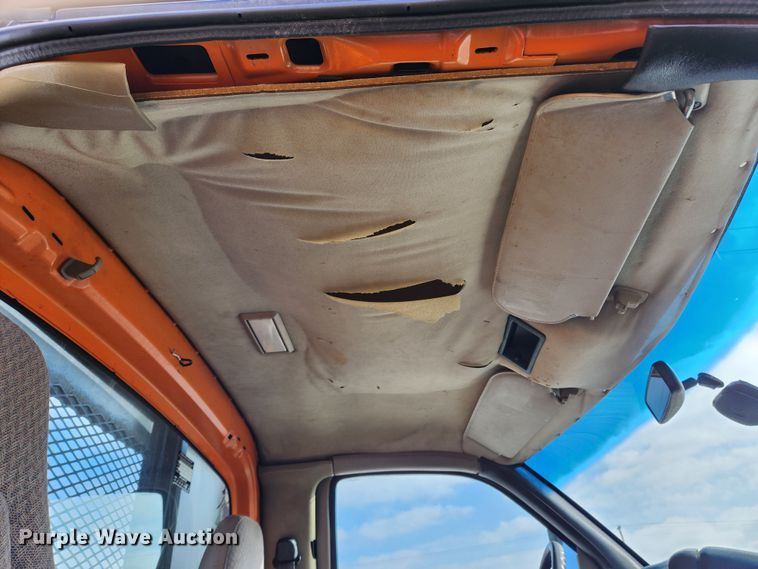 image for item KT9457 2007 GMC C5500  flatbed truck