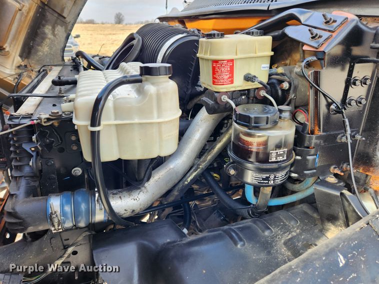 image for item KT9457 2007 GMC C5500  flatbed truck