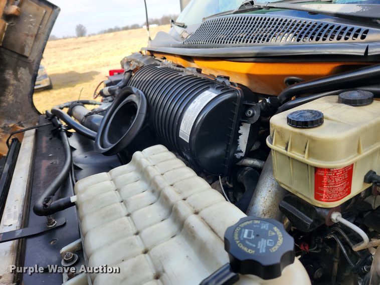 image for item KT9457 2007 GMC C5500  flatbed truck