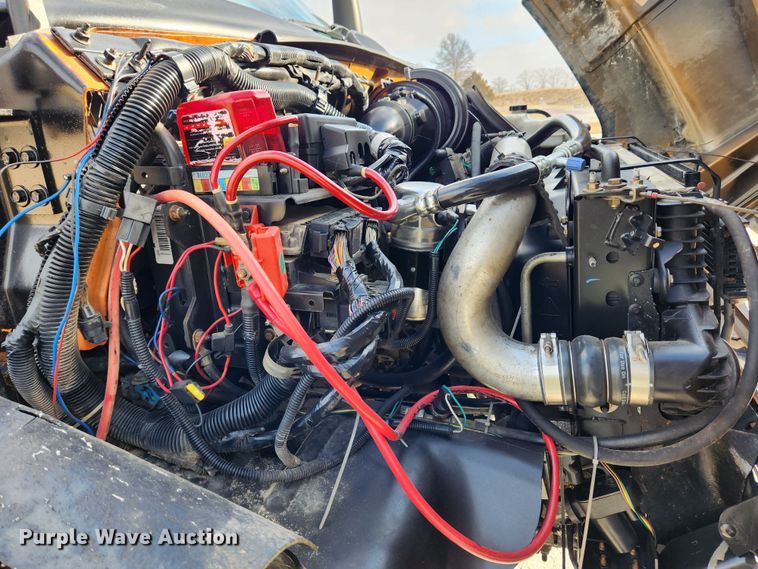 image for item KT9457 2007 GMC C5500  flatbed truck