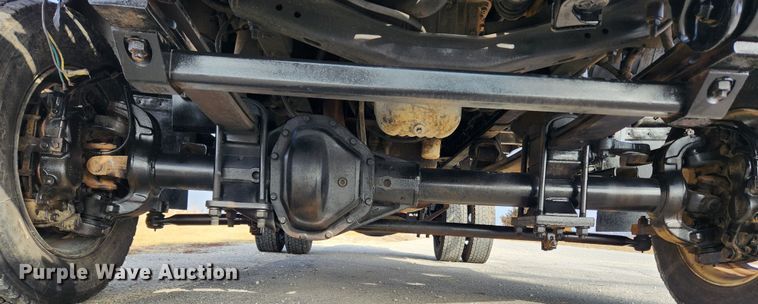 image for item KT9457 2007 GMC C5500  flatbed truck