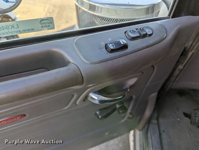 image for item LK9463 2007 Peterbilt 379  semi truck