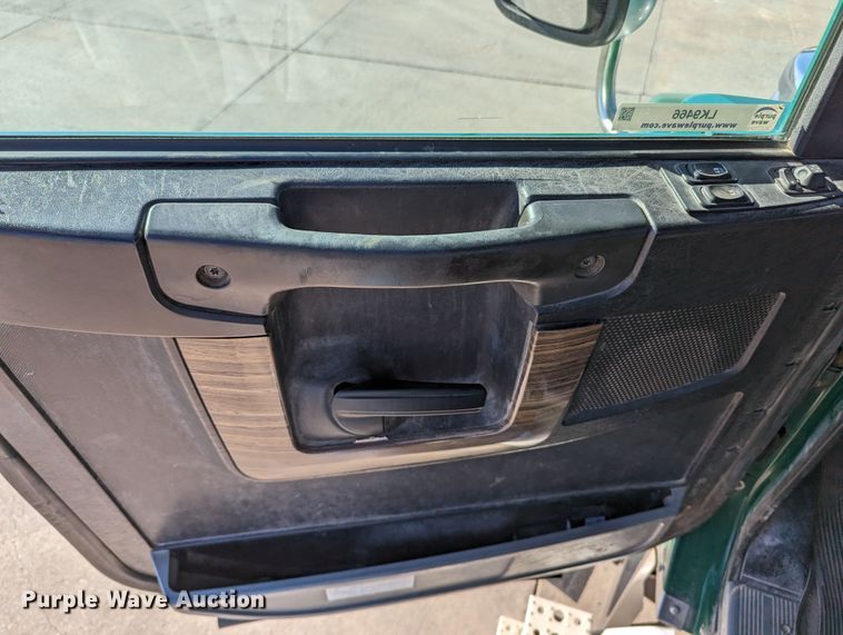 image for item LK9466 2014 Freightliner Coronado SD  semi truck