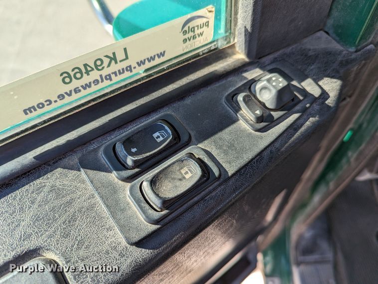 image for item LK9466 2014 Freightliner Coronado SD  semi truck