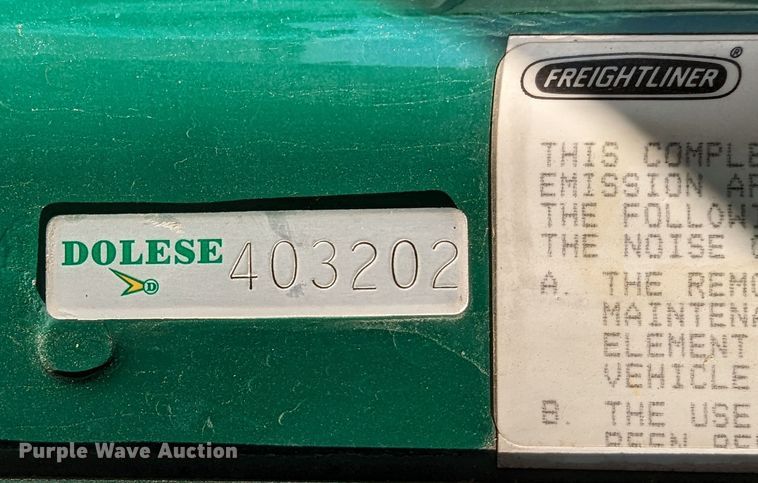 image for item LK9466 2014 Freightliner Coronado SD  semi truck