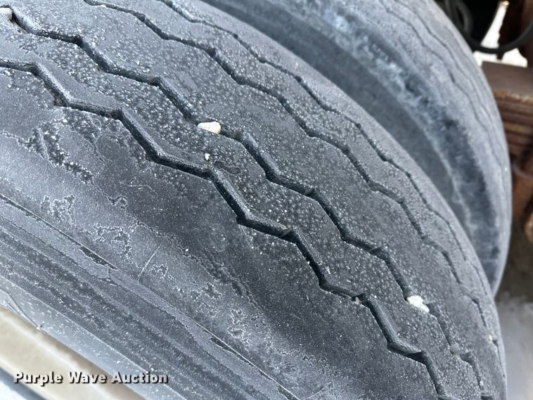 image for item LT9343 1982 Fruehauf  end dump trailer