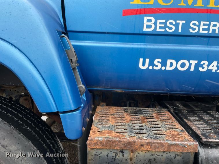 image for item MA9847 2002 GMC C6500  dump flatbed truck