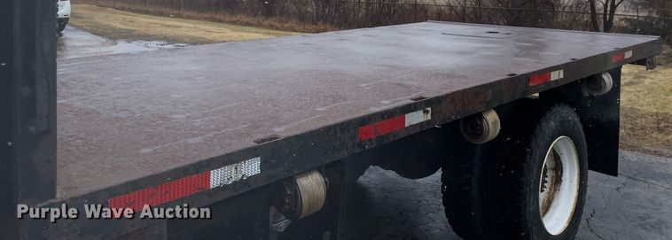 image for item MA9847 2002 GMC C6500  dump flatbed truck