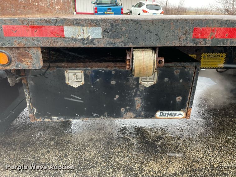 image for item MA9847 2002 GMC C6500  dump flatbed truck