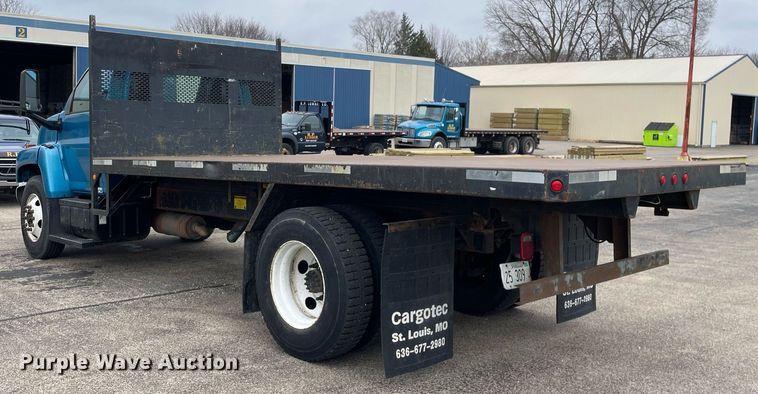 image for item MA9883 2005 GMC C6500  dump flatbed truck