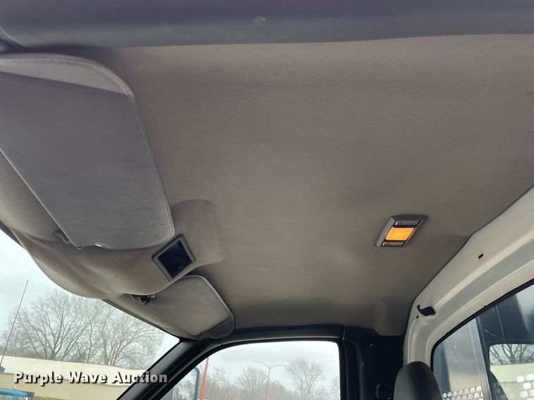 image for item MA9883 2005 GMC C6500  dump flatbed truck