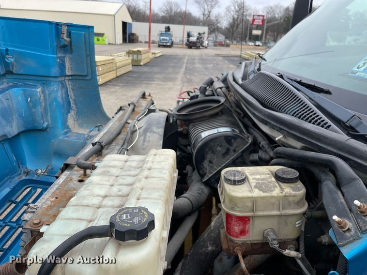 image for item MA9883 2005 GMC C6500  dump flatbed truck