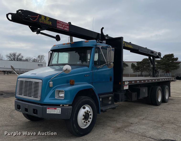 image for item MA9884 2004 Freightliner FL80  flatbed truck
