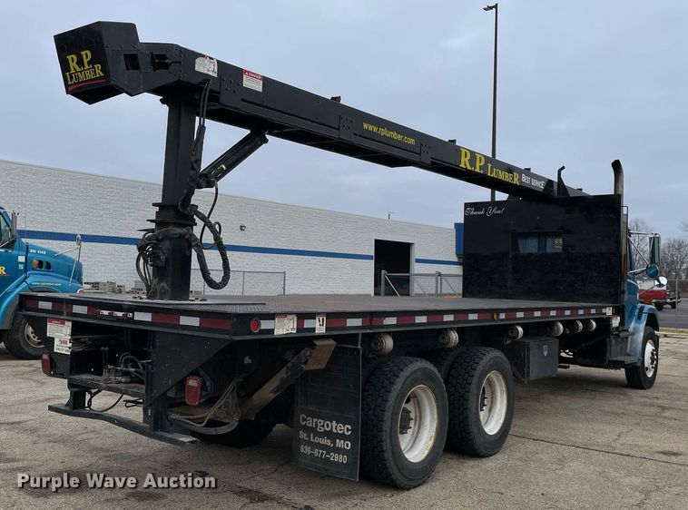 image for item MA9884 2004 Freightliner FL80  flatbed truck