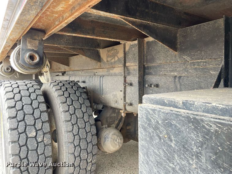 image for item MA9884 2004 Freightliner FL80  flatbed truck