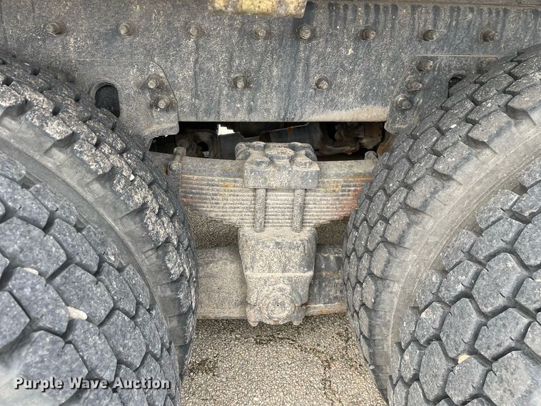 image for item MA9884 2004 Freightliner FL80  flatbed truck