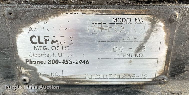 image for item MA9884 2004 Freightliner FL80  flatbed truck