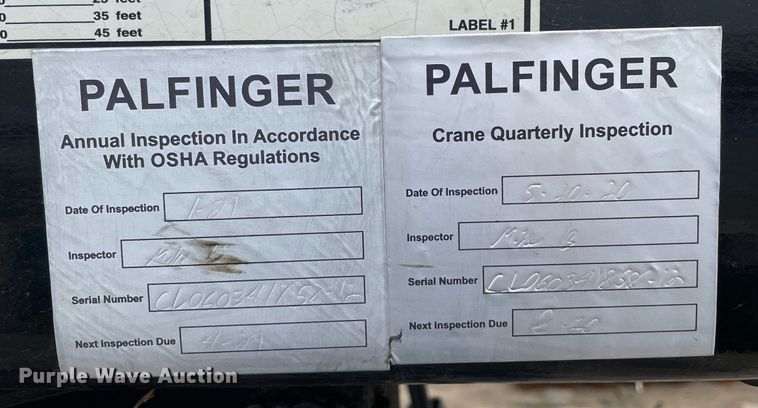 image for item MA9884 2004 Freightliner FL80  flatbed truck